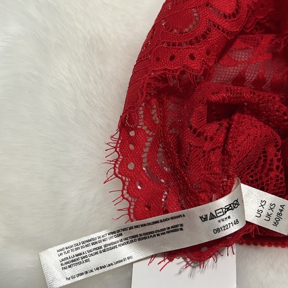 NWT Free People Intimately Eyes On You Bralette Red Beret XS - Picture 9 of 9